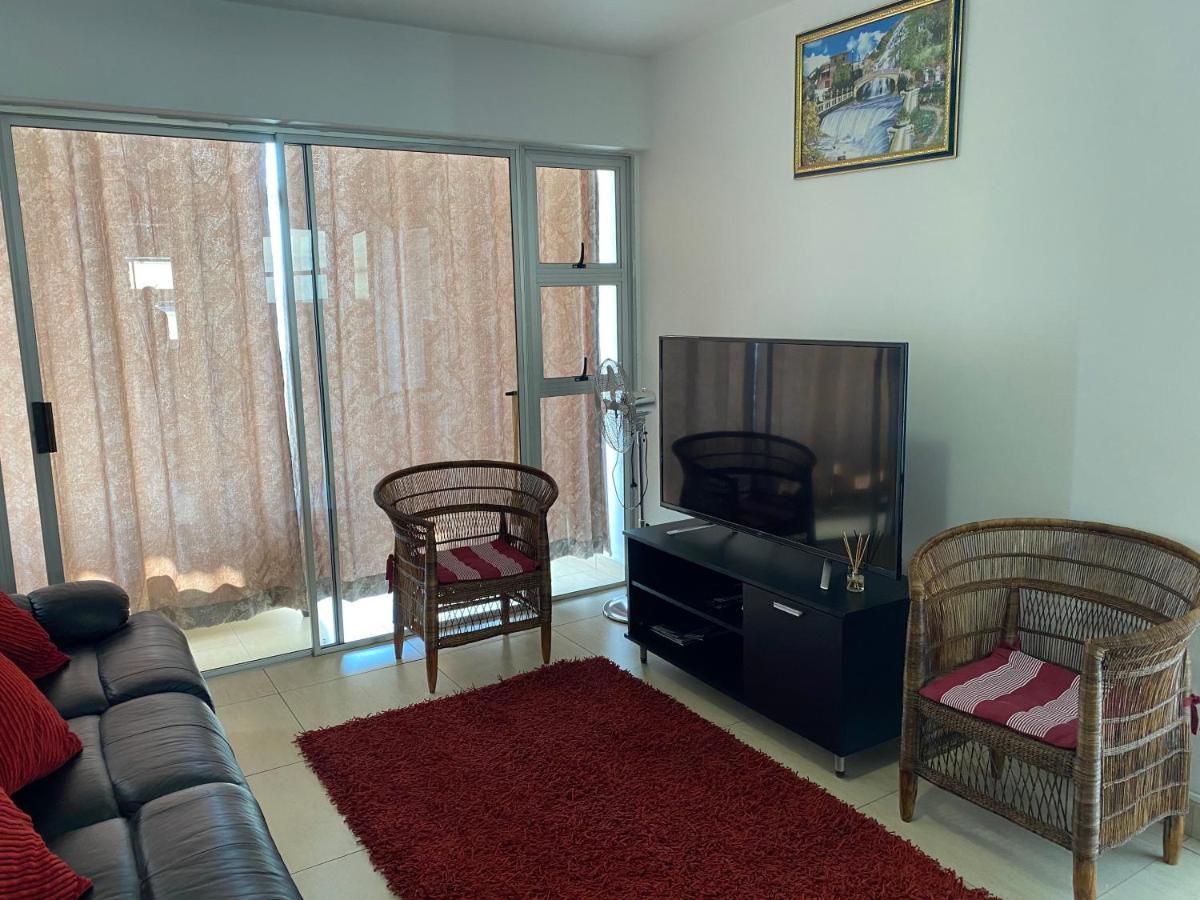 Tenbury Beach Apartment Durban Bagian luar foto